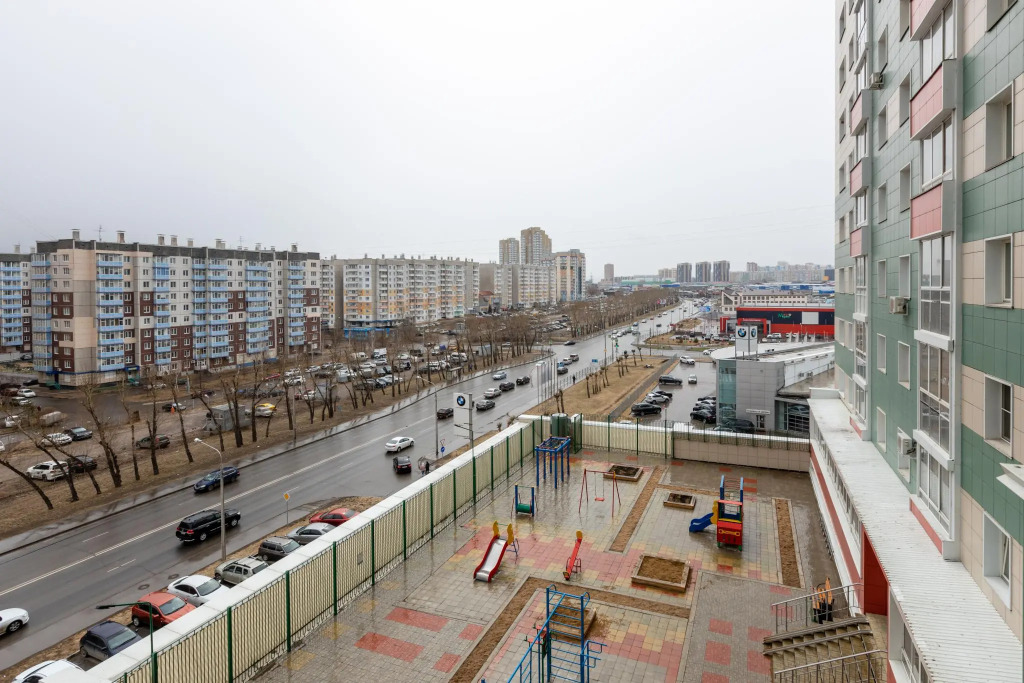 Красноярск: Апартаменты на улице Алексеева 48А