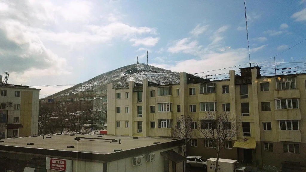 Петропавловск-Камчатский: Апартаменты на улице Толстого 1