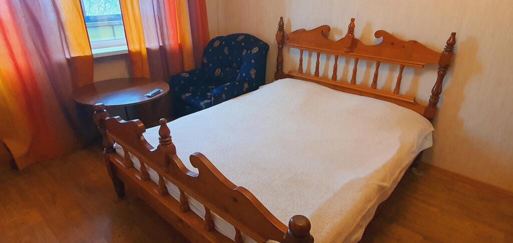 carousel image 0