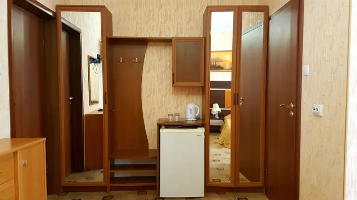 Николаевка: Отель Энигма