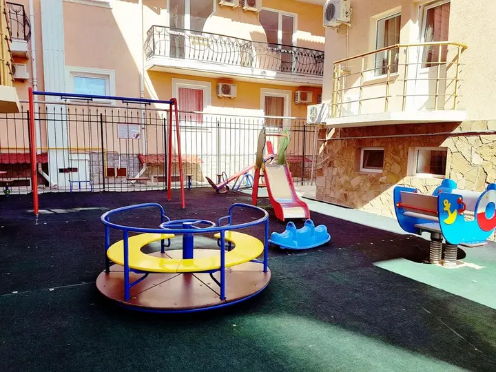 Николаевка: Отель Энигма