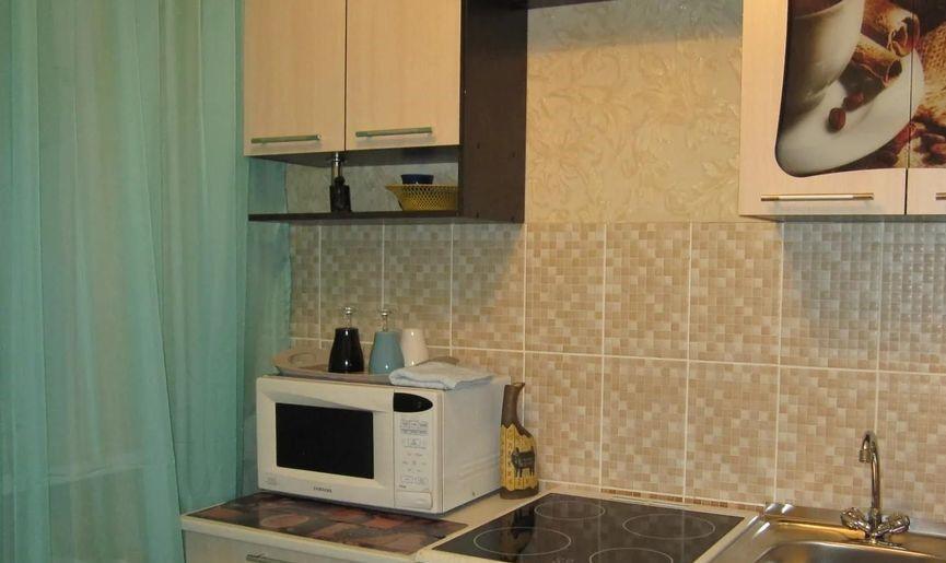 Норильск: Апартаменты на улице Орджоникидзе 1к2