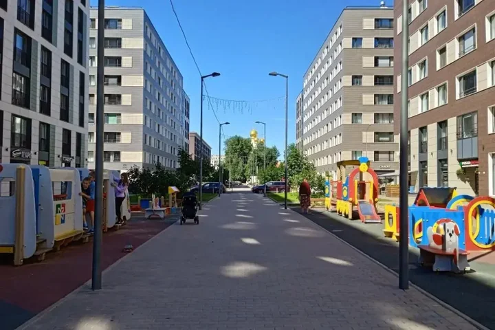 Санкт-Петербург: Апартаменты на улице Кременчугская 19 к3