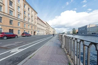 Санкт-Петербург: Студия на набережной реки Фонтанки 137