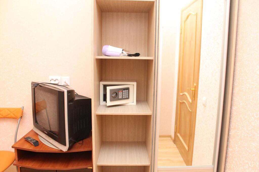 Санкт-Петербург: Меблированные комнаты на улице Садовая, 29