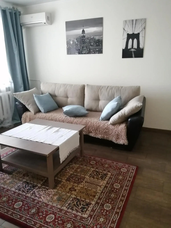 Орел: Lux Apartments на улице Октябрьская 77