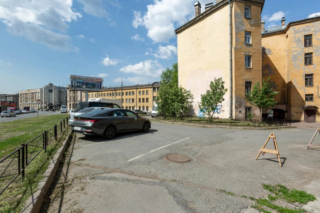 ГрековаГрупп на улице Константина Заслонова 40 — фото 1