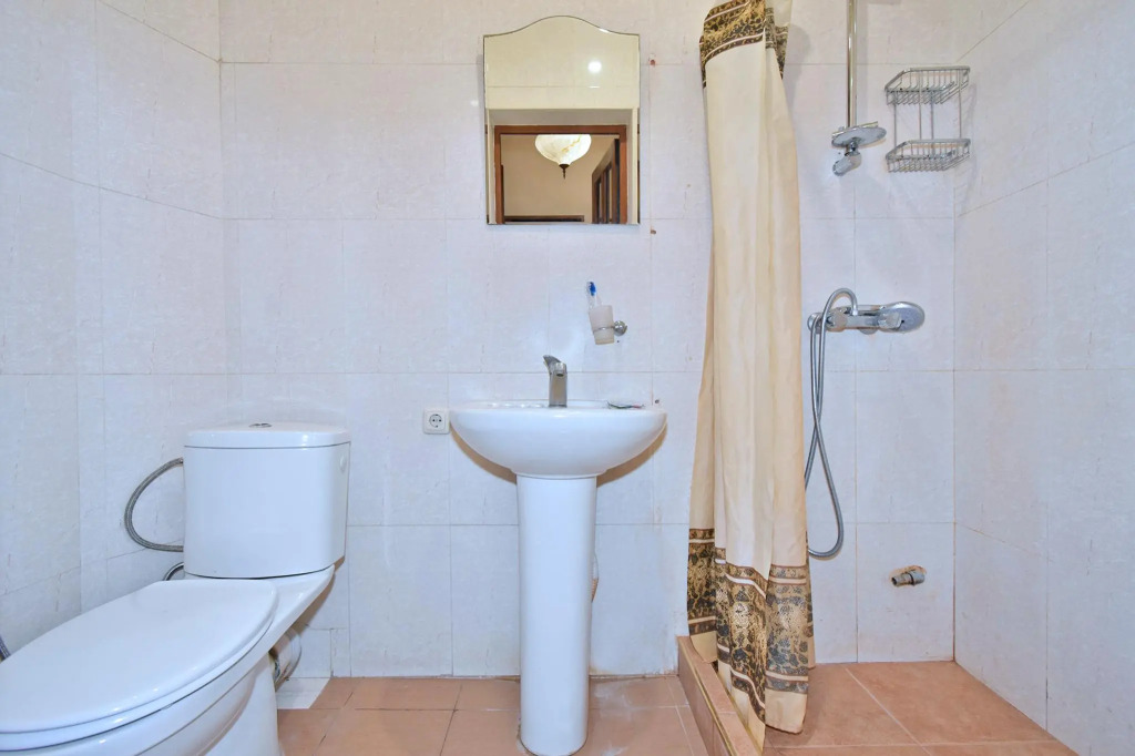 Ереван: Rent Inn Yerevan (Рент Инн Ереван) на улице Мгера Мкртчяна 1