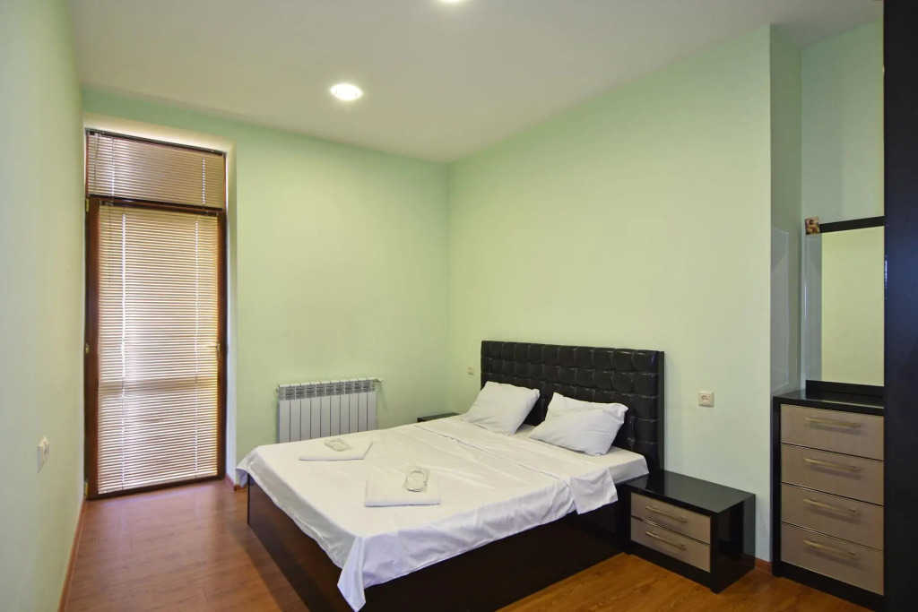 Ереван: Rent Inn Yerevan (Рент Инн Ереван) на улице Арама 74