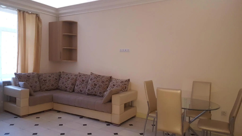 Ереван: Rent Inn Yerevan (Рент Инн Ереван) на улице Налбандяна 7