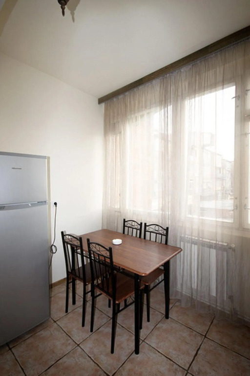 Ереван: Rent Inn Yerevan (Рент Инн Ереван) на улице Сарьяна 40