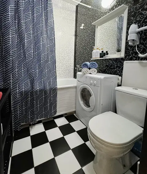 Саратов: Volga Rent (Волга Рент) на улице имени В.И. Чапаева 52