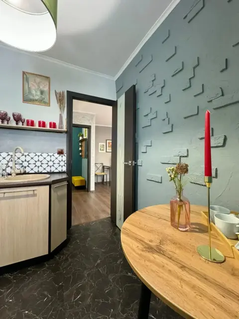 Саратов: Volga Rent (Волга Рент) на улице имени В.И. Чапаева 52