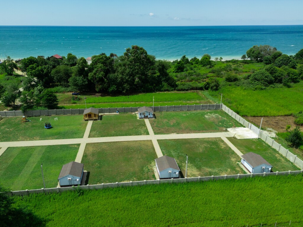 Сухум: Гостевой дом Sea village Gumista