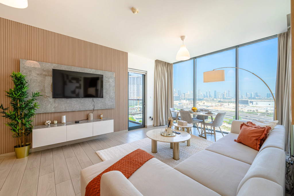 Дубай: Апартаменты Marco Polo - Stunning 2BR with Burj View | Spacious Gym & Pool