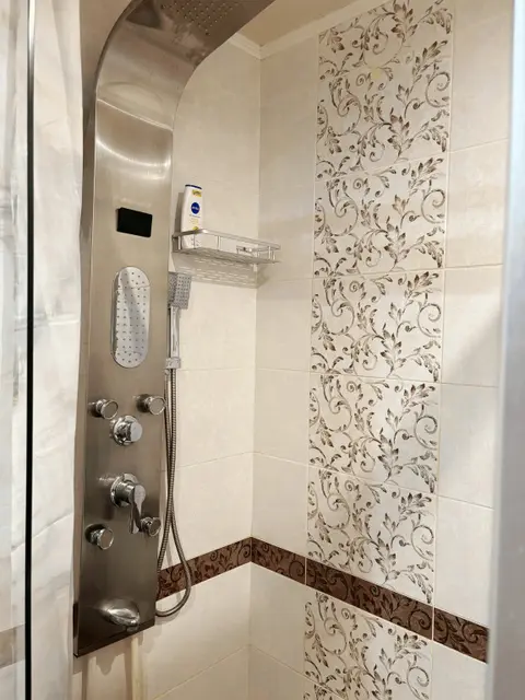 Красноярск: Апартаменты Уютная евро 2-к на Водопьянова
