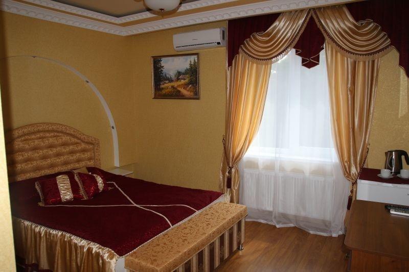Симферополь: Отель Люкс