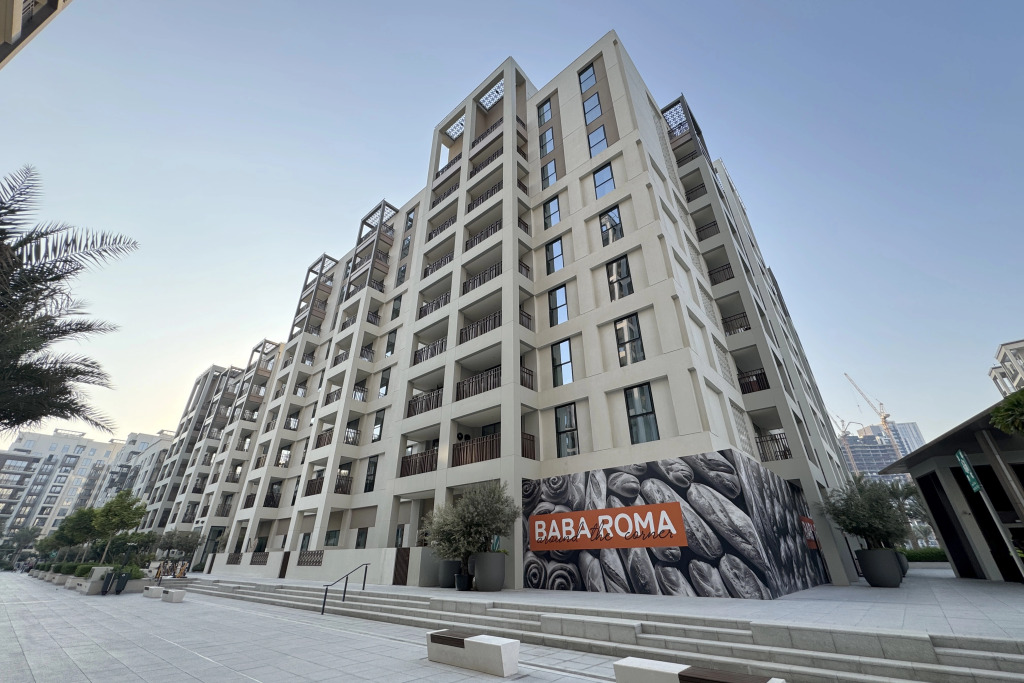 Дубай: Апартаменты Premium White And Beige 3BR in Surf 2