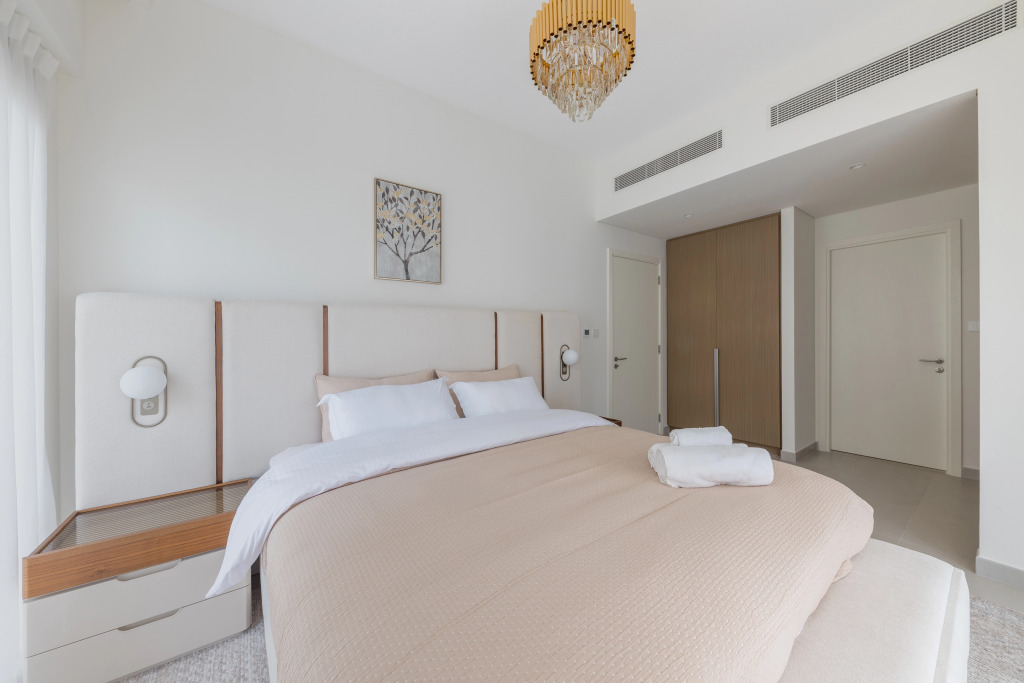 Дубай: Апартаменты Premium White And Beige 3BR in Surf 2