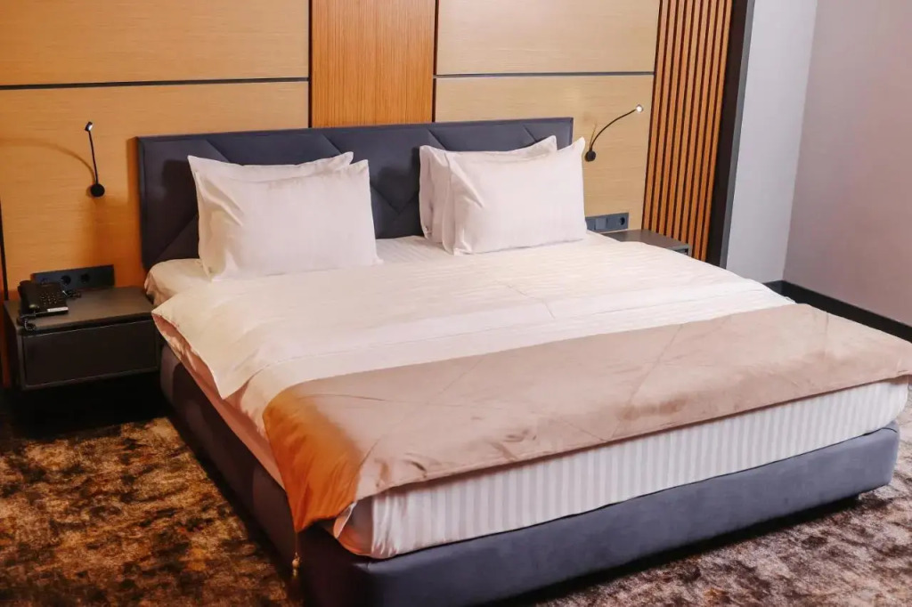 Карши: Astra Hotel (Астра)