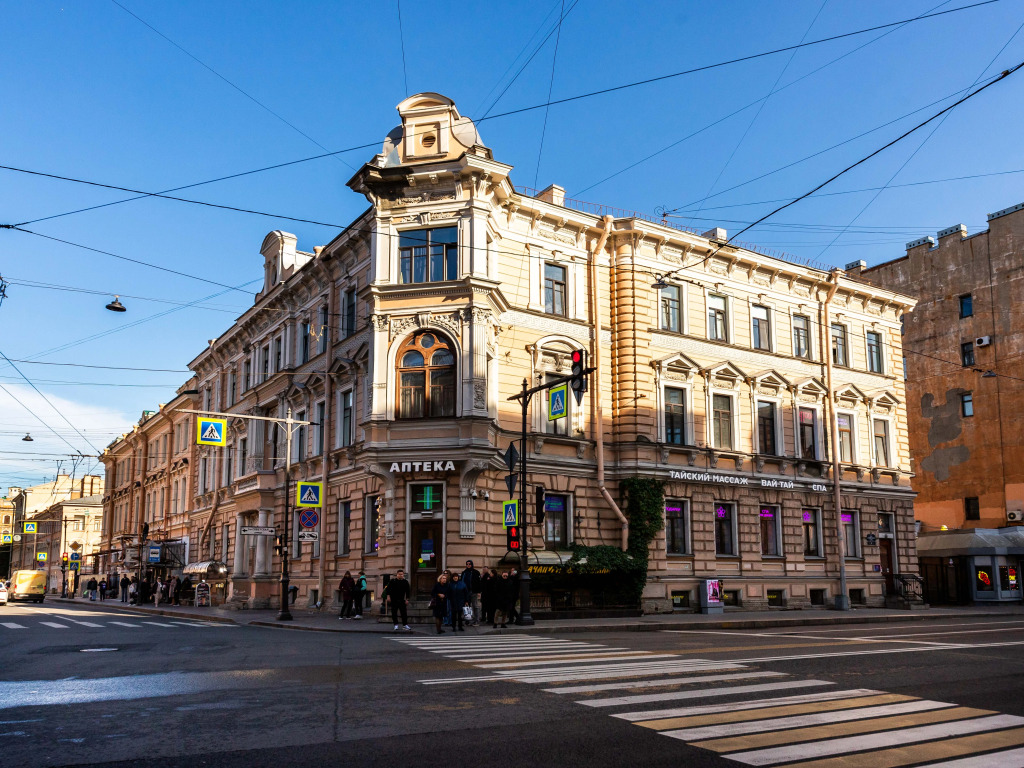 Санкт-Петербург: Квартира Стены времени