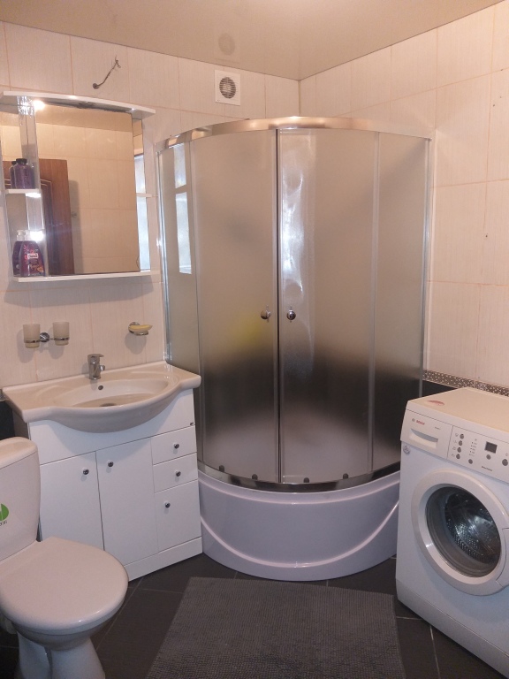 Зеленоградск: Квартира на Бровцева 15