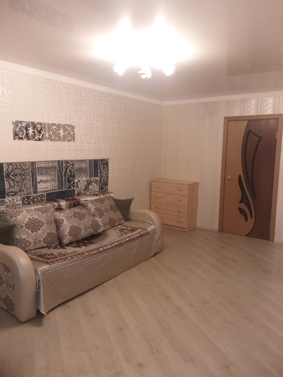 Зеленоградск: Квартира на Бровцева 15