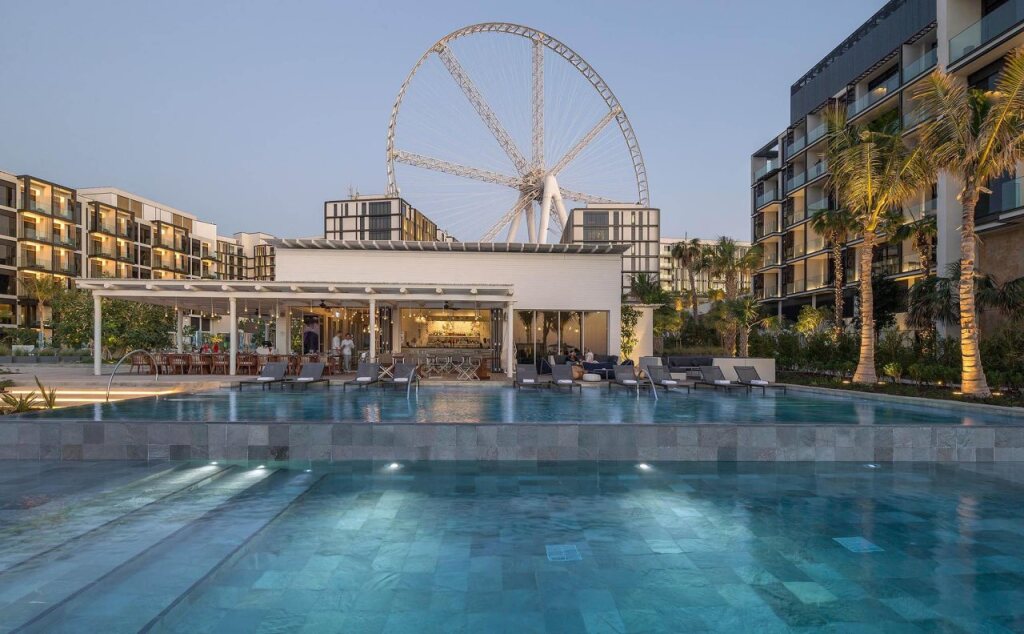 Дубай: Caesars Palace Bluewaters Dubai