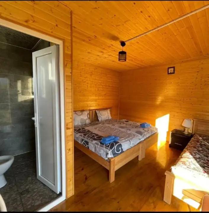 Тмогви: Chalet Wooden house ''Tsunda''