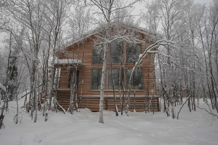 Кола: Отель Eco-home