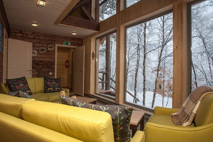 Кола: Отель Eco-home