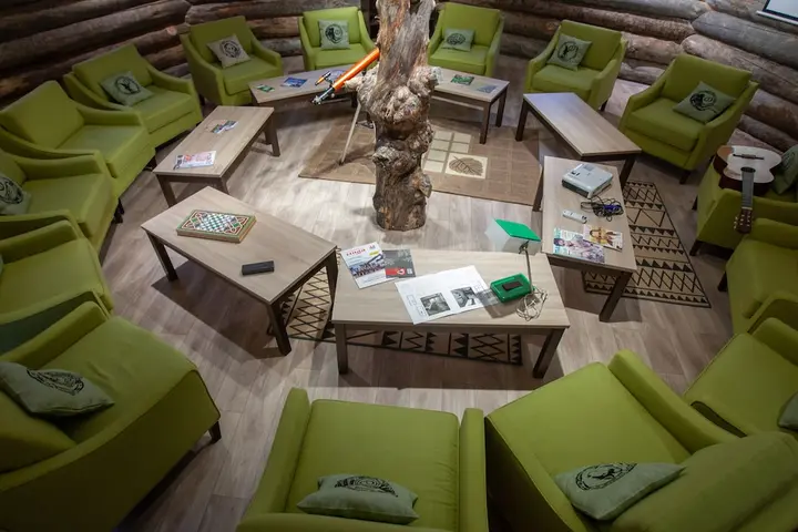 Кола: Отель Eco-home
