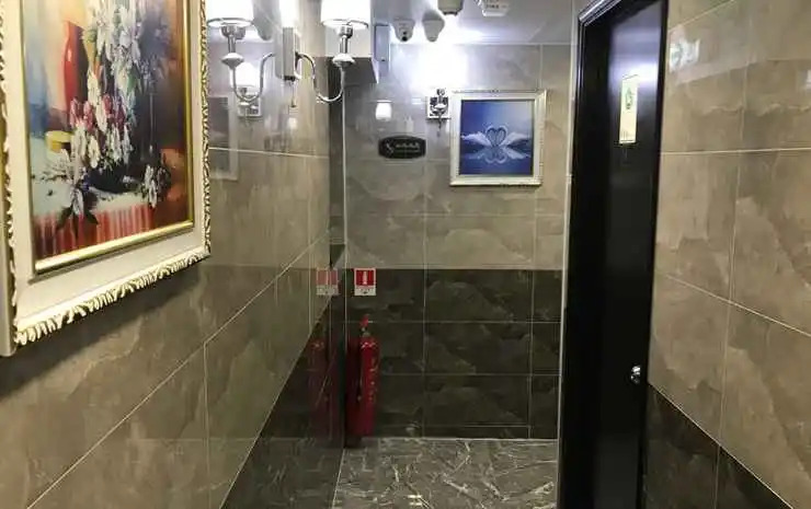 Гонконг: Yangzhou Hotel
