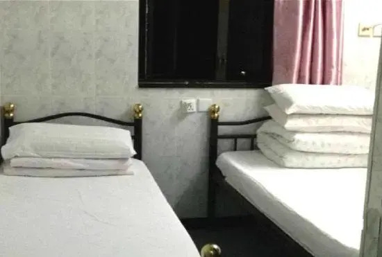 Гонконг: Yuzhou Hotel