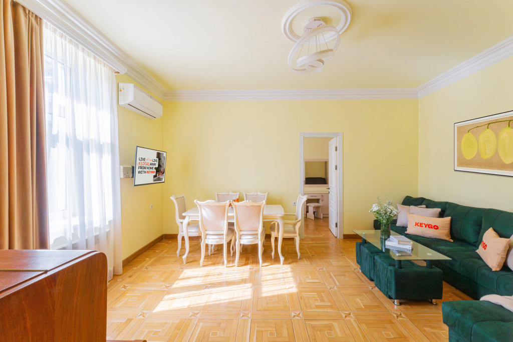 Ереван: Апартаменты Cadcade Located/1BR Apt/City Center/by Keygo 97