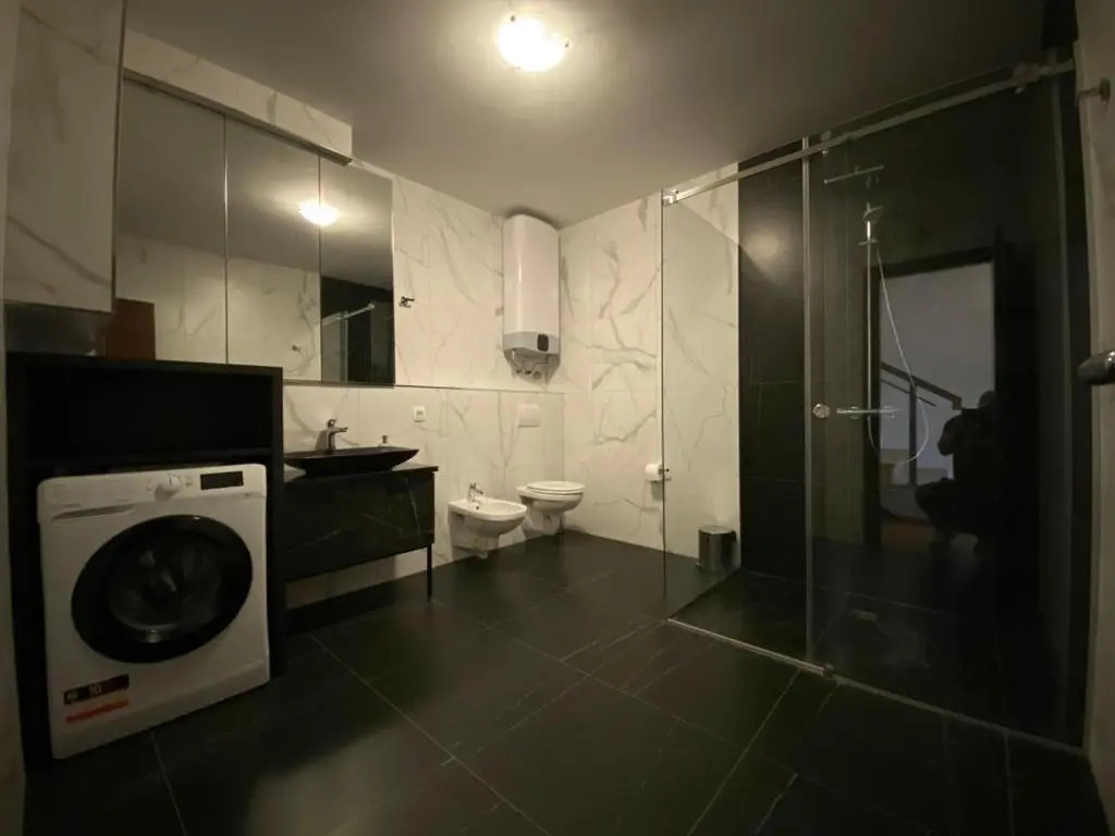 Будва: Апартаменты Luxury duplex in front of the sea