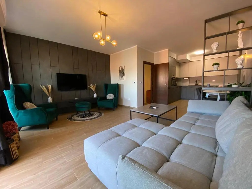 Будва: Апартаменты Luxury duplex in front of the sea