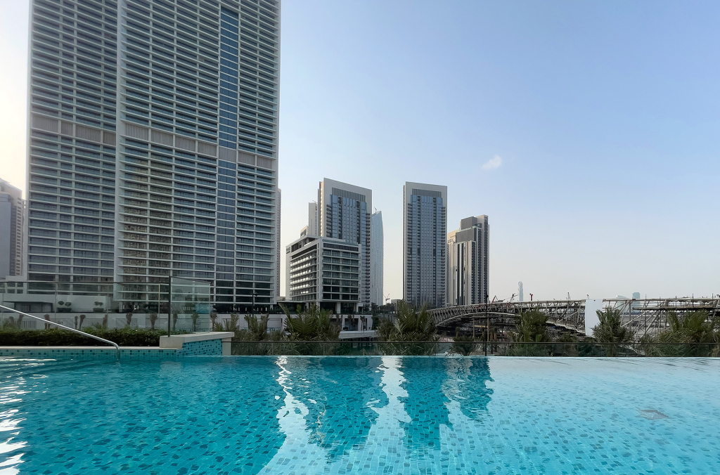 Дубай: Апартаменты Сozy 1BR at Vida Residences Creek Beach