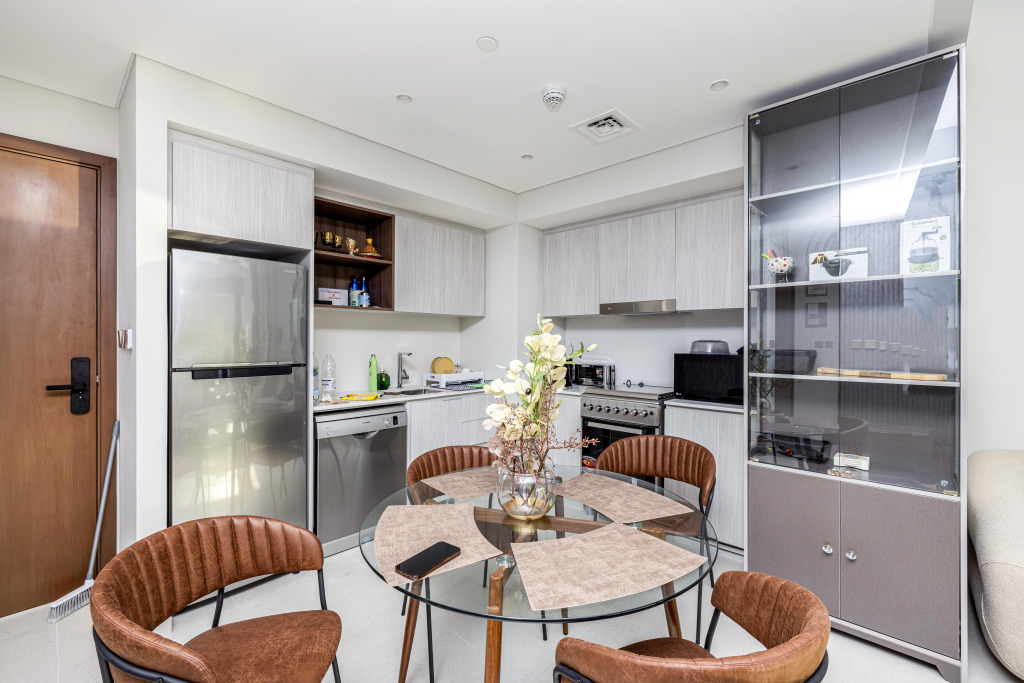Дубай: Апартаменты Сozy 1BR at Vida Residences Creek Beach