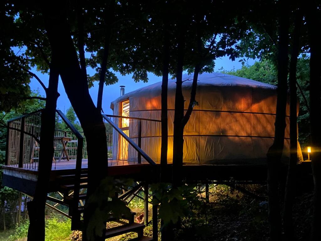 Саратов: Бунгало ЮРТА