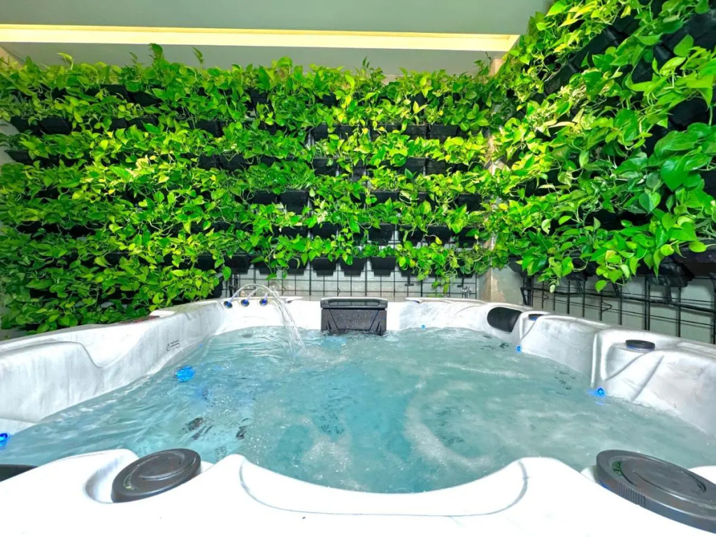 Тбилиси: Отель Tbilisi Edition - Design Hotel