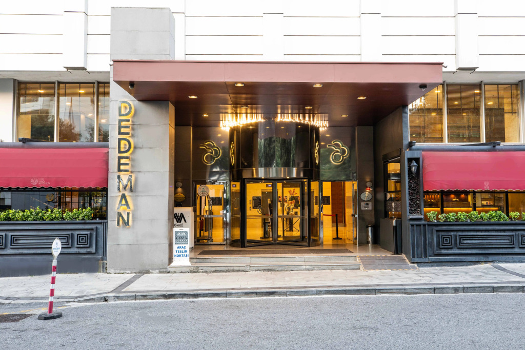 Стамбул: Dedeman Istanbul Hotel.