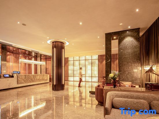 Шанхай: Crystal Orange Hotel (Shanghai The Bund Jinling East Road)