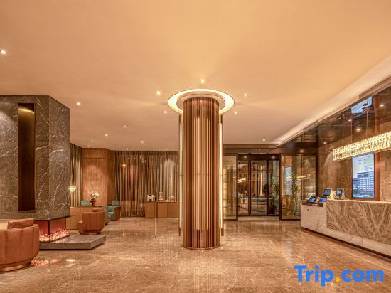 Шанхай: Crystal Orange Hotel (Shanghai The Bund Jinling East Road)