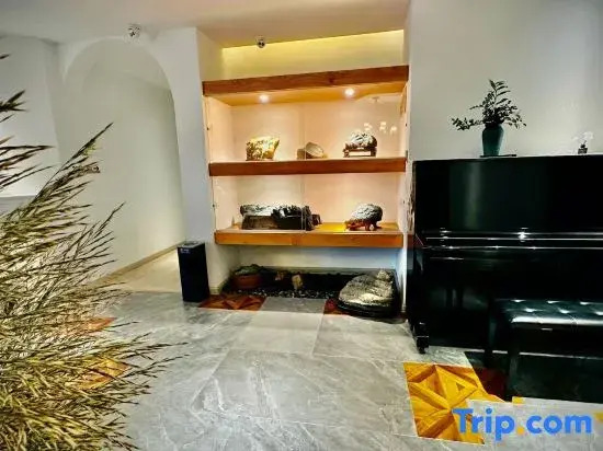 Хуаншань: Huangshan Wei'anya Residence