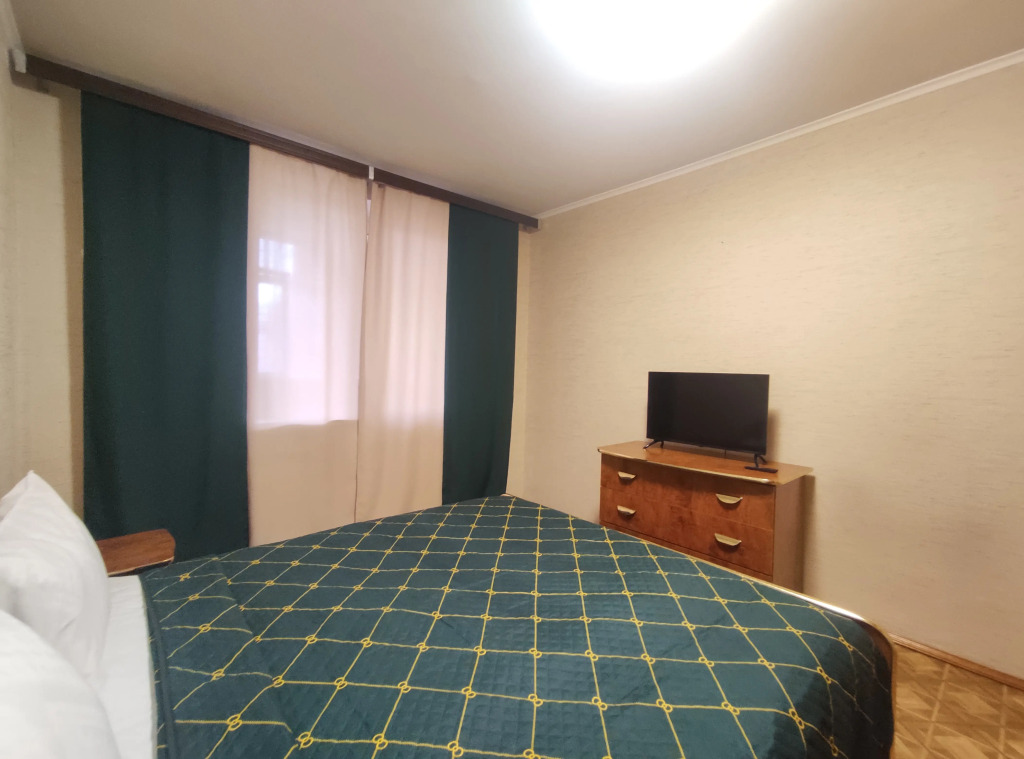 Апартаменты 3-комнатные OCHRE APARTAMENT от Акварель.flat у Нефтегазового университета — фото 4