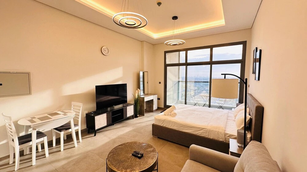 Дубай: Luxury Studio Apartment Canal View Business Bay Free Parking by Belvilla