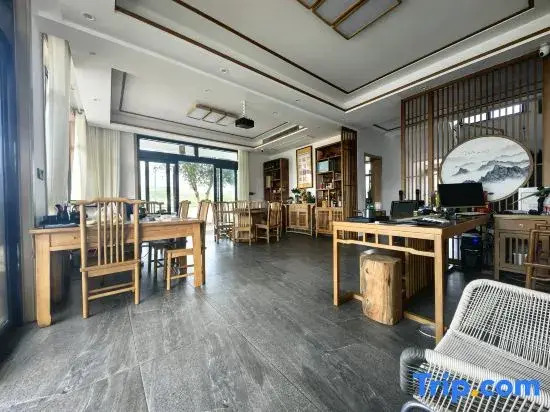Чичжоу: Jiuhuashan Muqinju Guesthouse