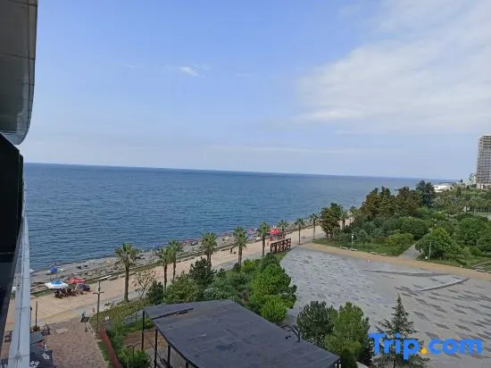 Батуми: Sea side apartment in "Batumi View"