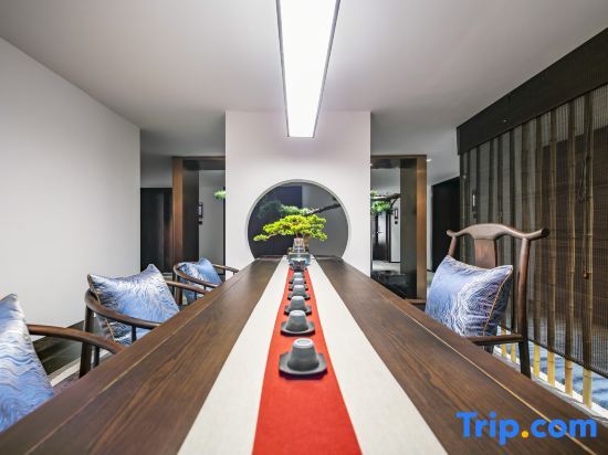 Чжэнчжоу: Qianna Hotel (Provincial People's Hospital Jincheng Times Square Branch)